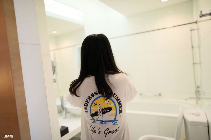 [ROSI美女图]口罩系列 2018.08.08 NO.787-芒果图库