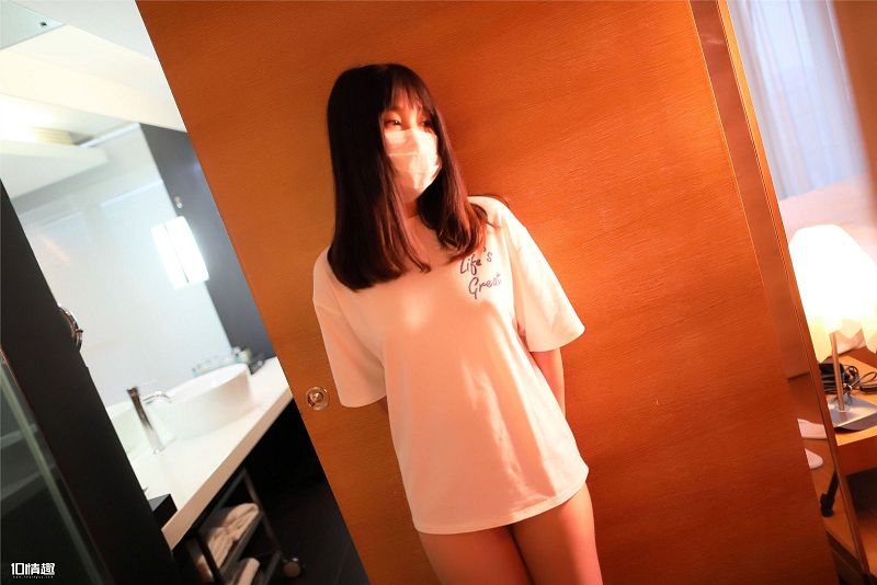 [ROSI美女图]口罩系列 2018.08.30 NO.809-芒果图库