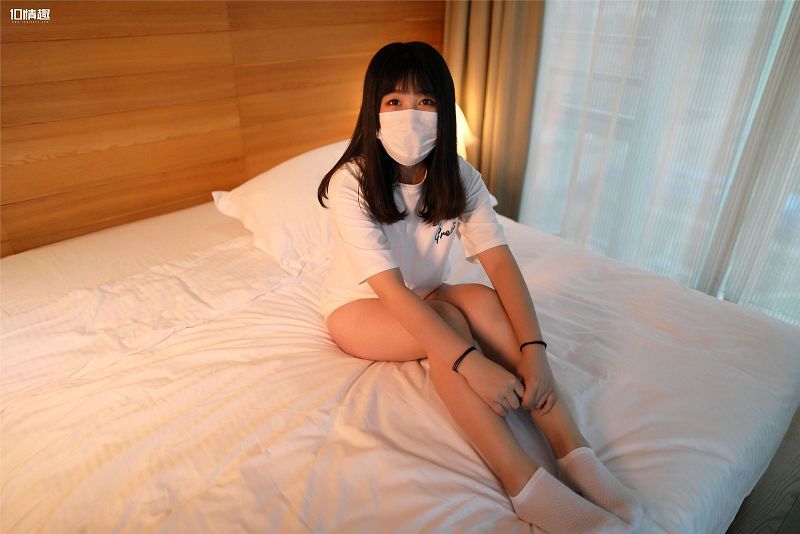 [ROSI美女图]口罩系列 2018.09.03 NO.813-芒果图库