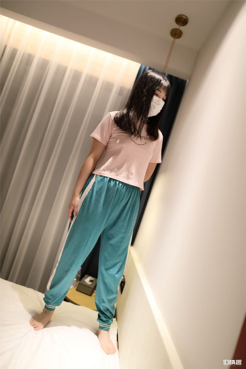 [ROSI美女图]口罩系列 2018.09.16 NO.826-芒果图库