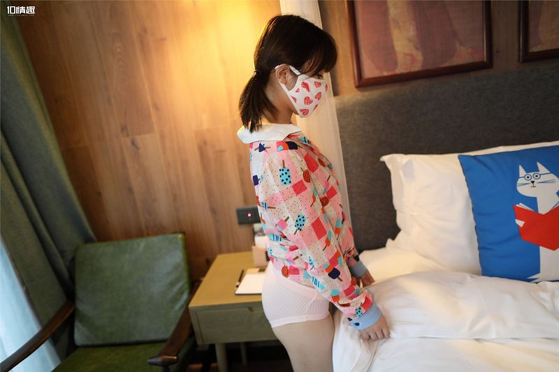 [ROSI美女图]口罩系列 2018.12.02 NO.903-芒果图库