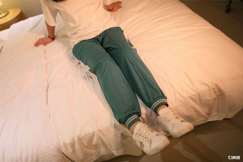 图片[5]-[ROSI美女图]口罩系列 2018.12.06 NO.907-芒果图库