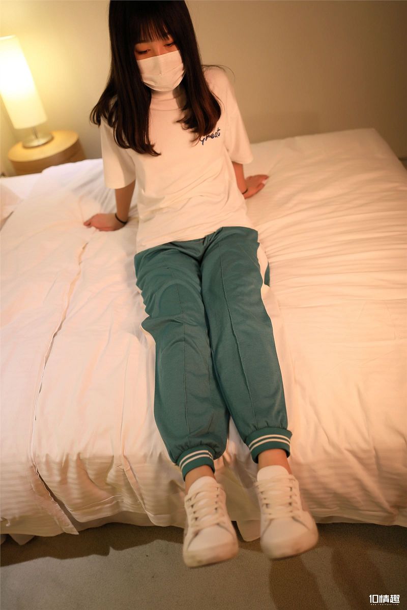 图片[2]-[ROSI美女图]口罩系列 2018.12.06 NO.907-芒果图库