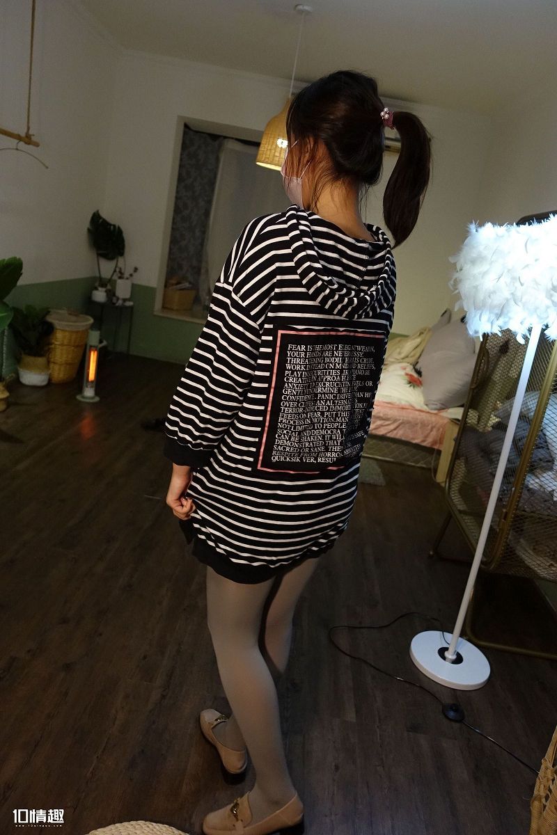 图片[4]-[ROSI美女图]口罩系列 2019.01.26 NO.958-芒果图库