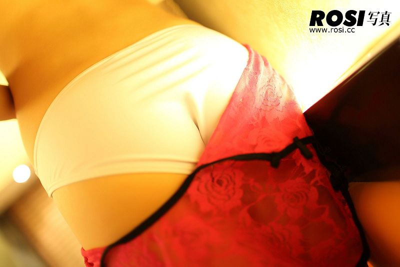 图片[8]-[ROSI美女图]2011.07.01 NO.055-芒果图库