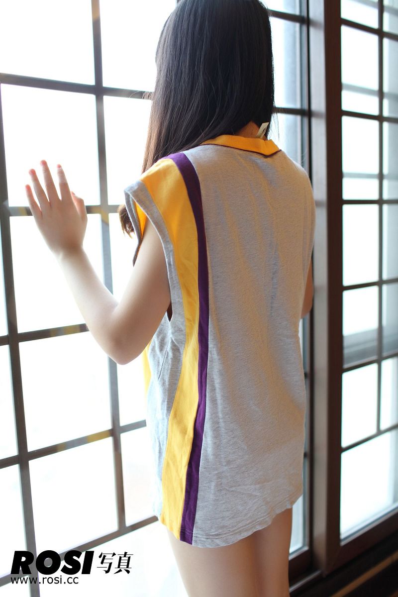 [ROSI美女图]2011.08.06 NO.079-芒果图库