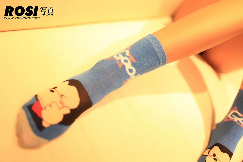 图片[2]-[ROSI美女图]2011.11.03 NO.144-芒果图库