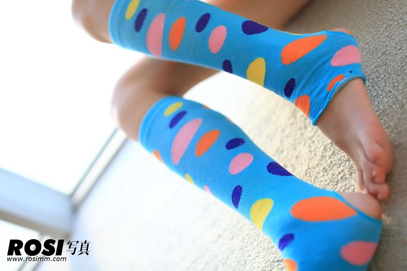 图片[8]-[ROSI美女图]2012.01.01 NO.184-芒果图库