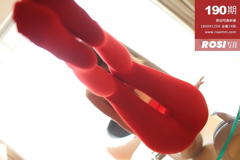 [ROSI美女图]2012.01.10 NO.190-芒果图库