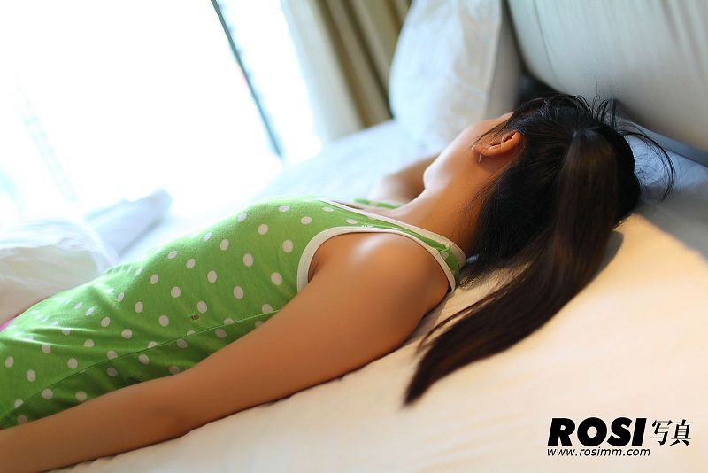 图片[7]-[ROSI美女图]2012.07.29 NO.320-芒果图库