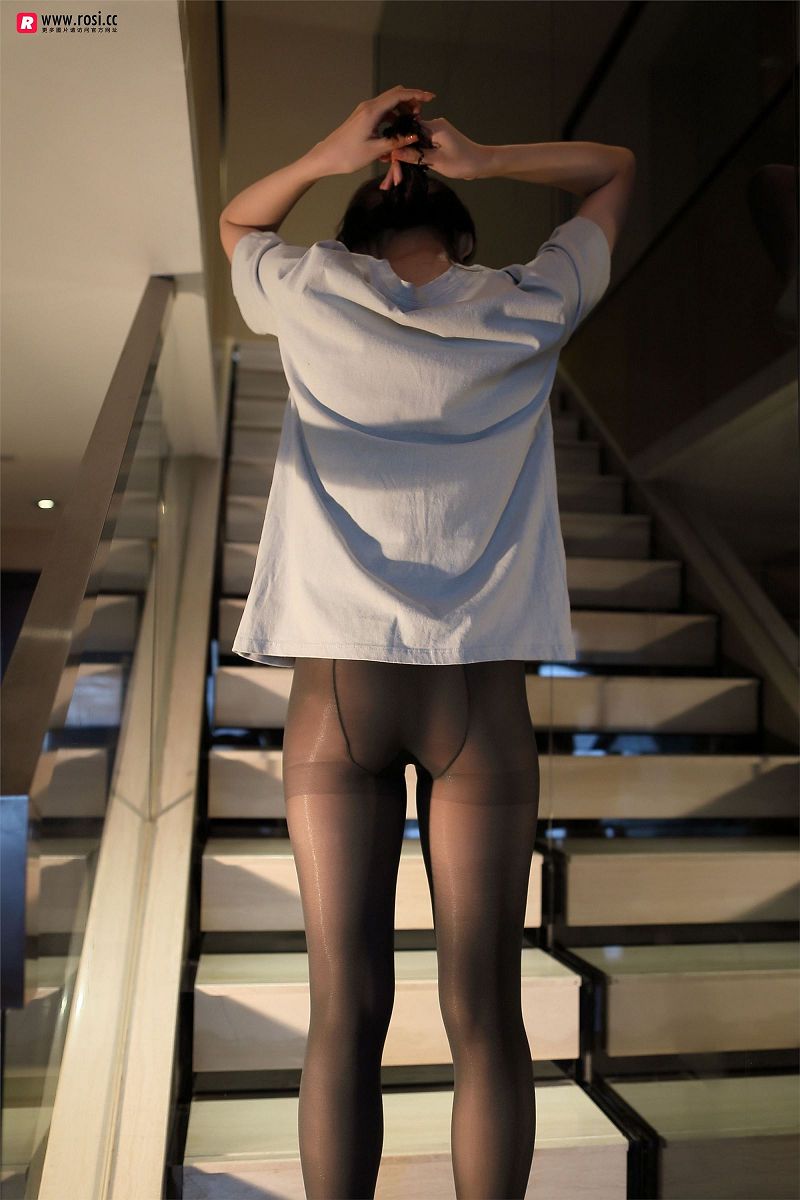 图片[2]-[ROSI美女图]2018.10.20 艺学妹 NO.0028-芒果图库