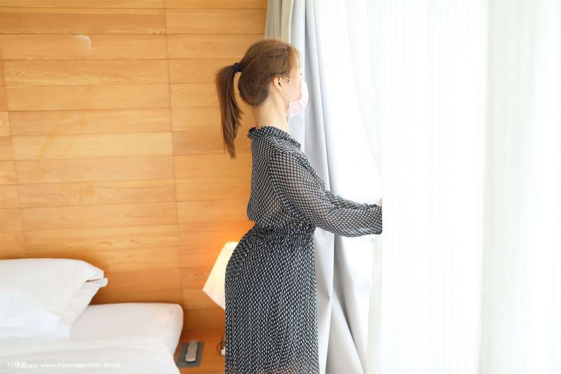 图片[2]-[ROSI美女图]口罩系列 2019.05.31 NO.1083-芒果图库