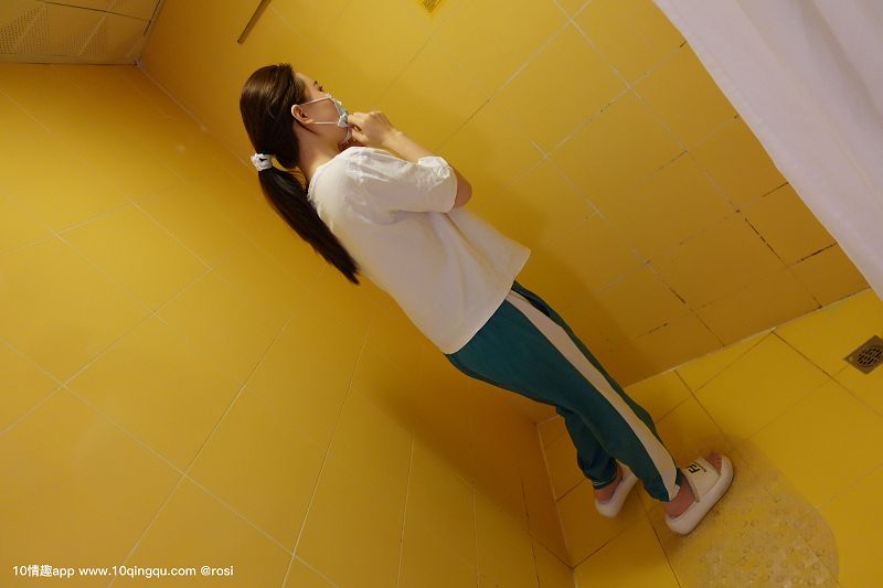 [ROSI美女图]口罩系列 2019.07.15 NO.1128-芒果图库