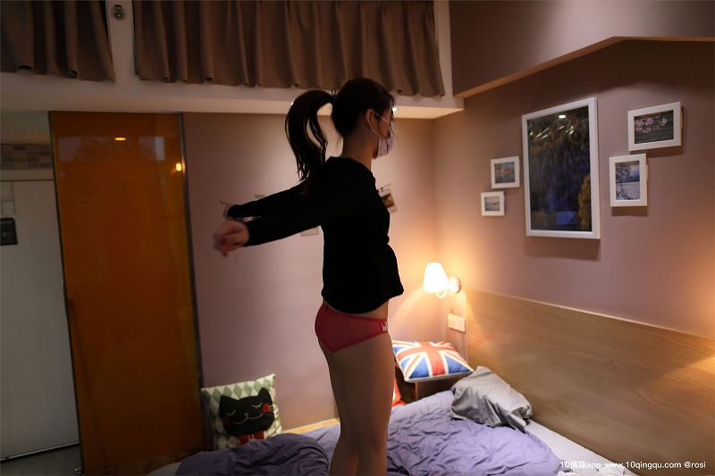 [ROSI美女图]口罩系列 2019.07.25 NO.1138-芒果图库