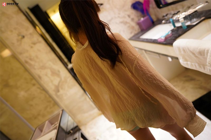 [ROSI美女图]2019.08.18 NO.2813-芒果图库