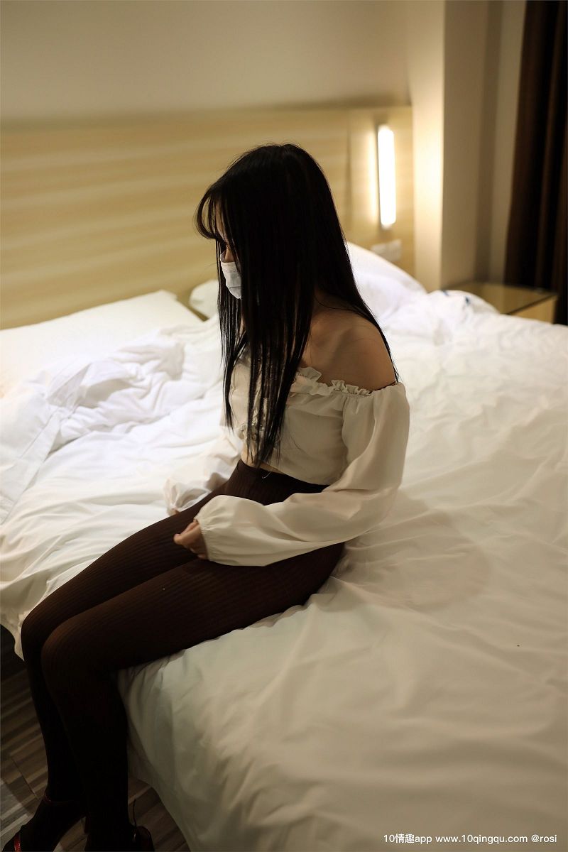 图片[4]-[ROSI美女图]口罩系列 2019.09.17 NO.1192-芒果图库