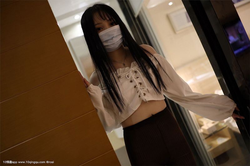 [ROSI美女图]口罩系列 2019.09.17 NO.1192-芒果图库
