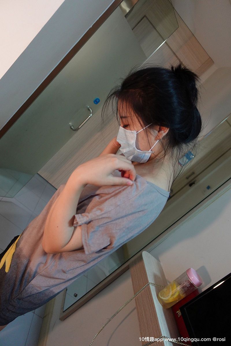 [ROSI美女图]口罩系列 2019.09.19 NO.1194-芒果图库