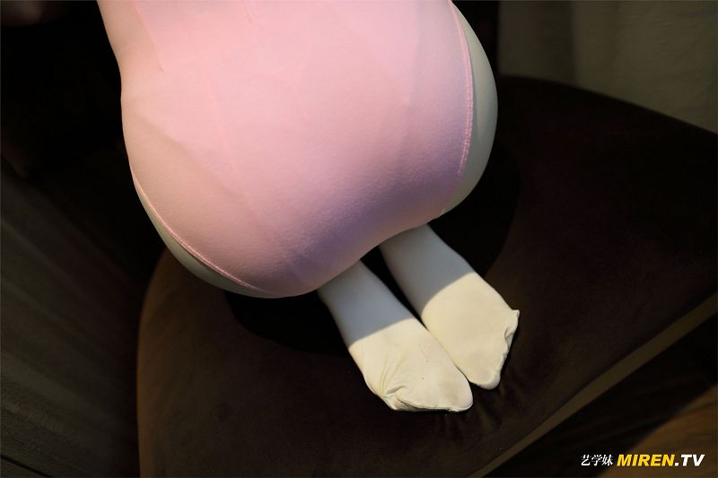 [ROSI美女图]艺学妹 2019.10.05 NO.0036-芒果图库