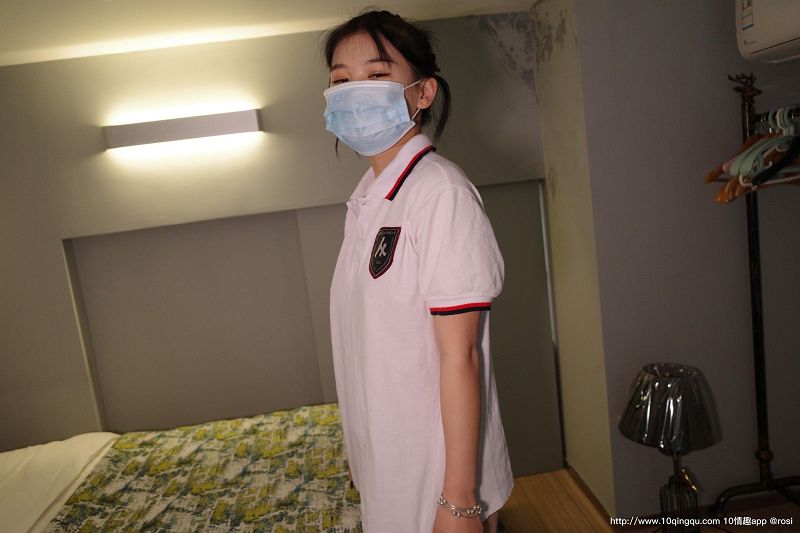 [ROSI美女图]口罩系列 2020.03.10 NO.1367-芒果图库