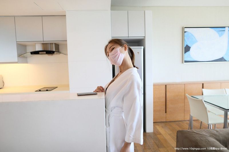 [ROSI美女图]口罩系列 2020.03.15 NO.1372-芒果图库