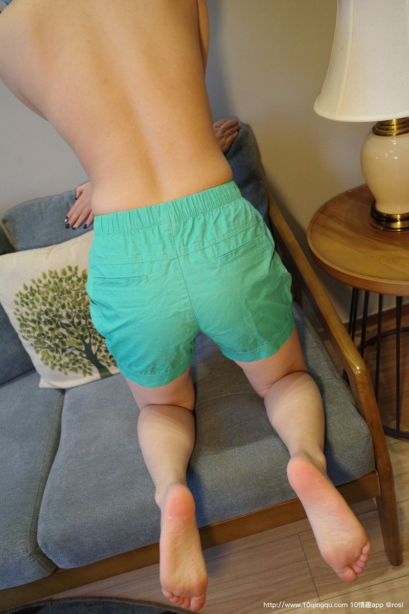 [ROSI美女图]口罩系列 2020.03.28 NO.1385-芒果图库