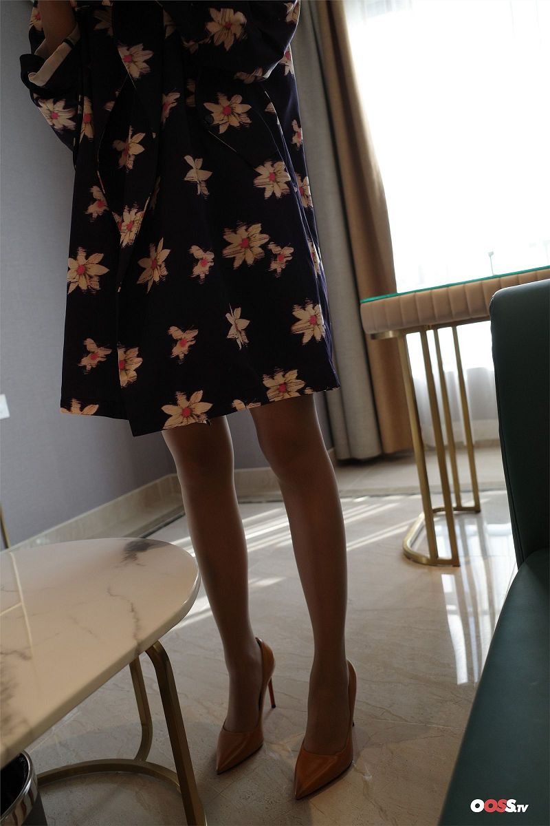 [ROSI美女图]2020.07.02 NO.3132-芒果图库