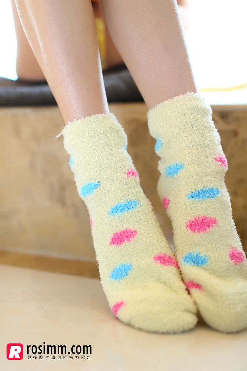 图片[2]-[ROSI美女图]2014.08.13 NO.980-芒果图库