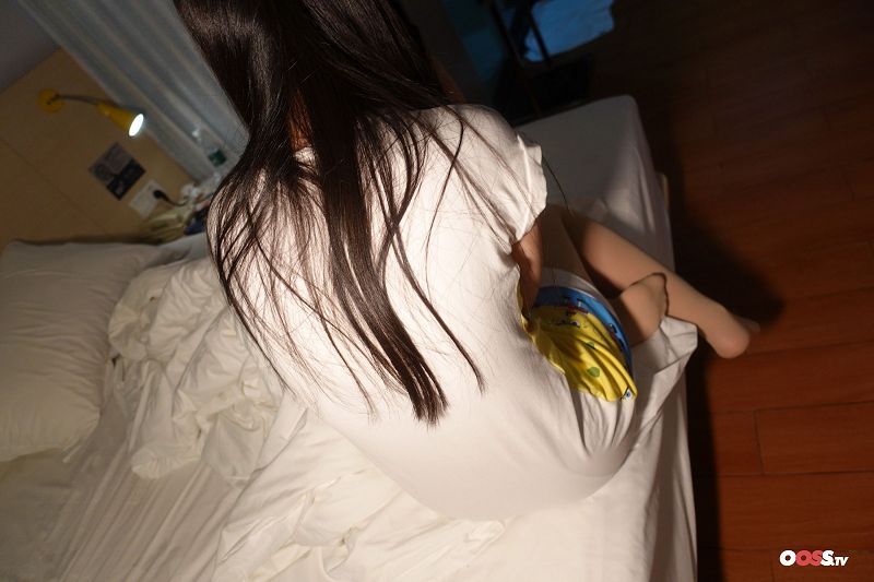 [ROSI美女图]2021.01.27 NO.3341-芒果图库