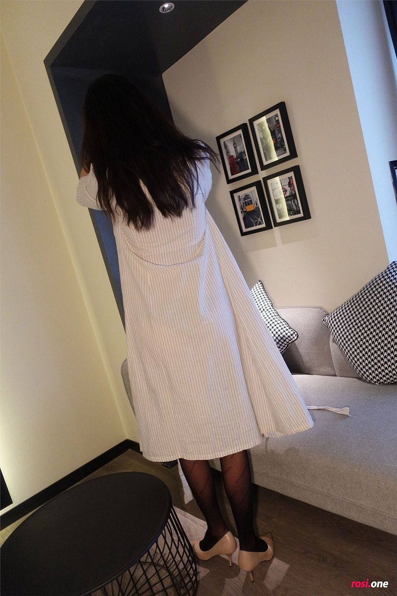 [ROSI美女图]2021.07.15 NO.3510-芒果图库