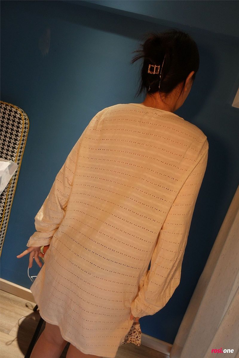 图片[2]-[ROSI美女图]2021.08.16 NO.3542-芒果图库