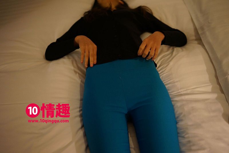 图片[6]-[ROSI美女图]2015.05.21 10情趣系列009 黑边蕾丝丁字裤-芒果图库