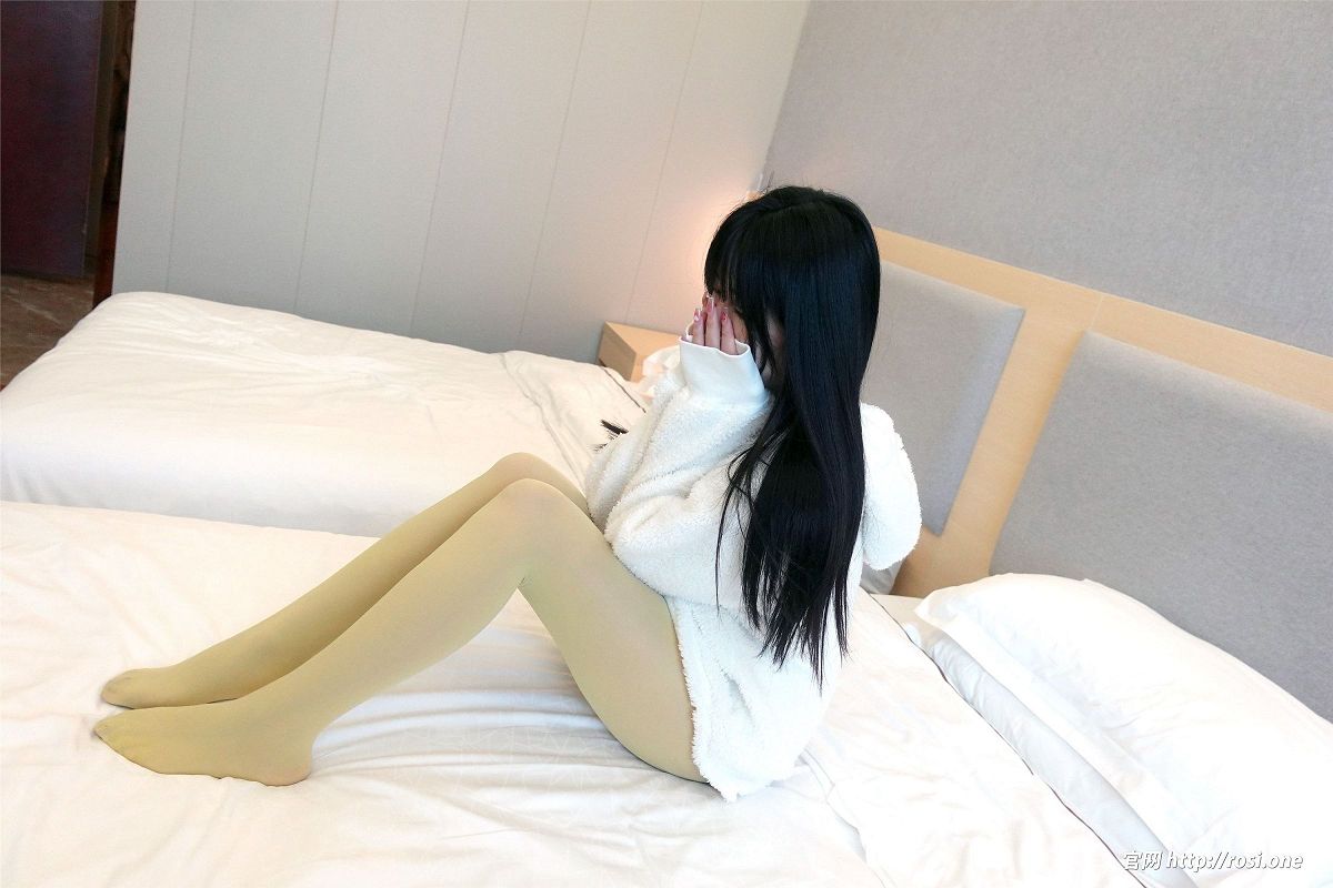 [ROSI美女图]2021.12.31 NO.3679-芒果图库