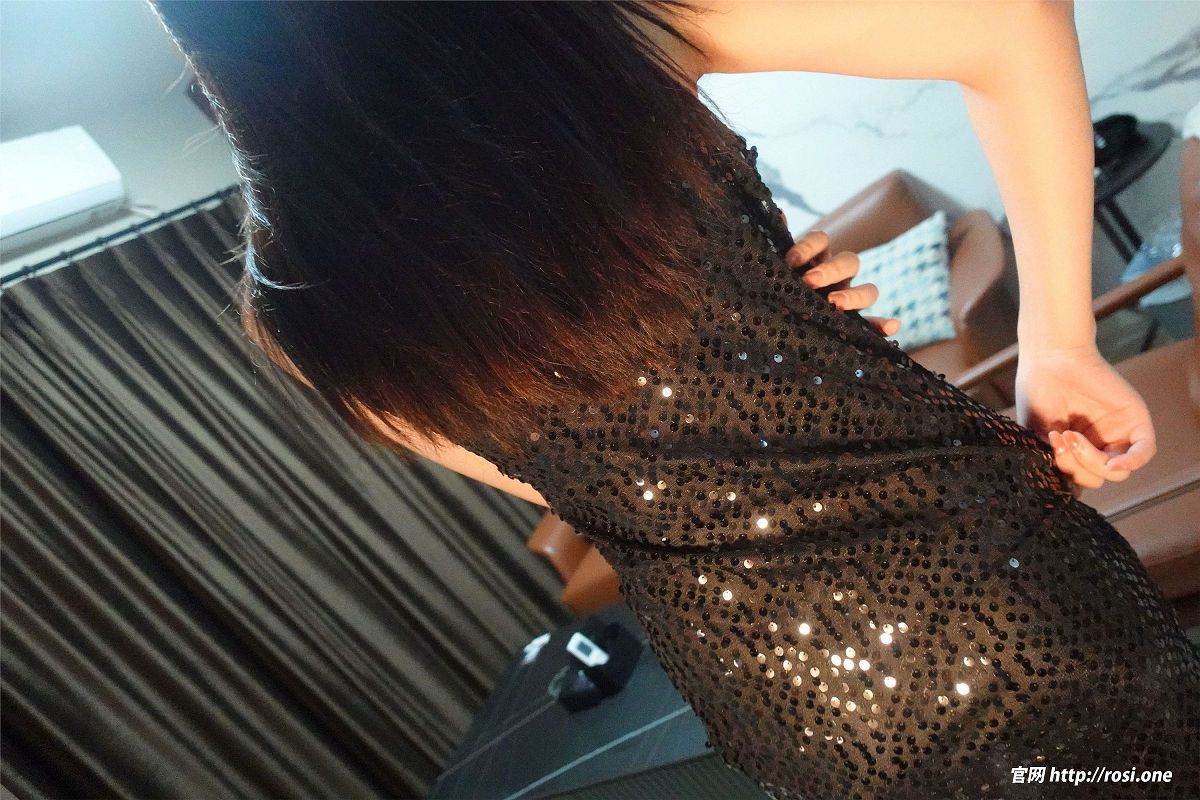 [ROSI美女图]2022.01.09 NO.3688-芒果图库