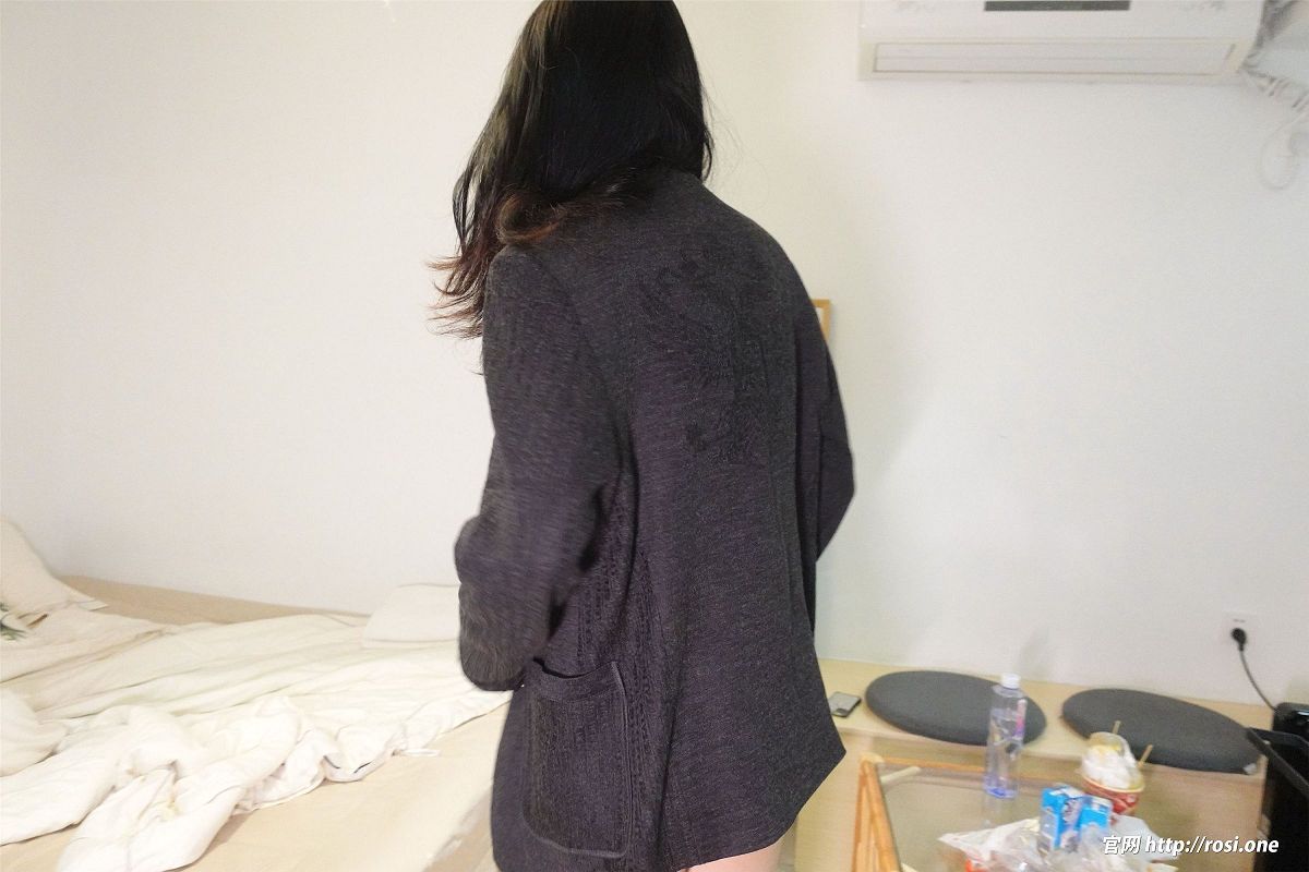 [ROSI美女图]2022.03.05 NO.3743-芒果图库