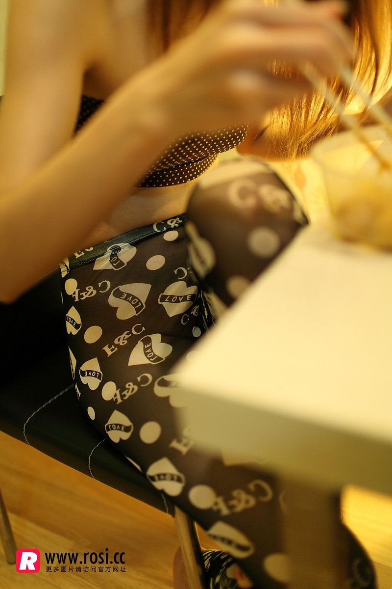 图片[7]-[ROSI美女图]2015.11.29 NO.1452-芒果图库