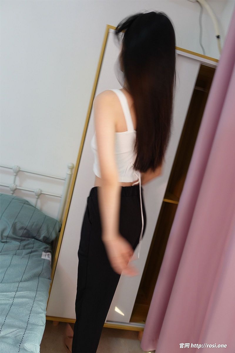 [ROSI美女图]2022.05.07 NO.3806-芒果图库