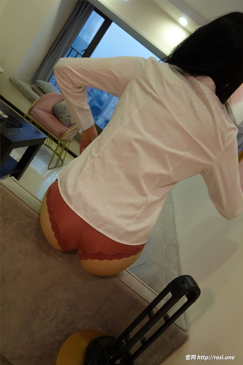 [ROSI美女图]2022.05.31 NO.3830-芒果图库