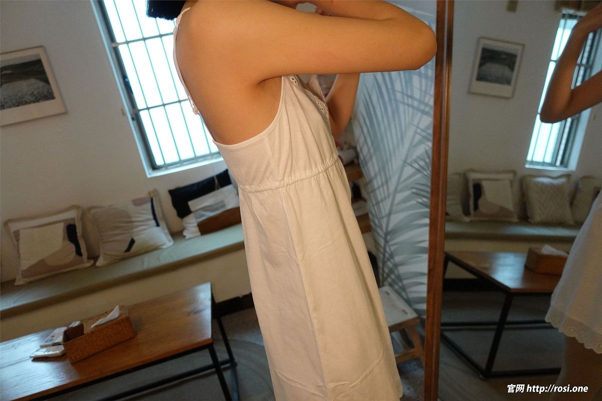 [ROSI美女图]2022.06.02 NO.3832-芒果图库