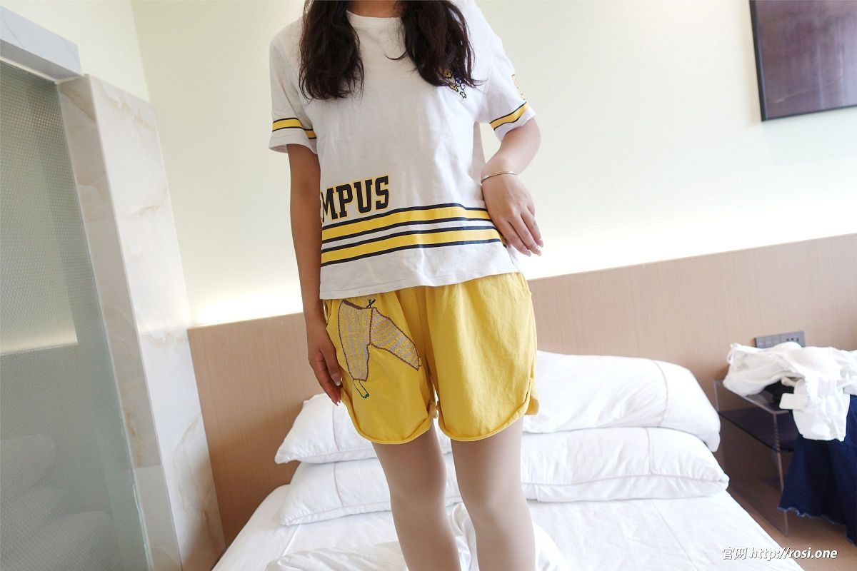 图片[2]-[ROSI美女图]2022.08.03 NO.3894-芒果图库