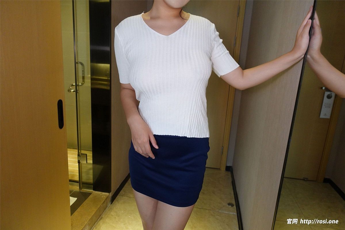 图片[8]-[ROSI美女图]2022.10.29 NO.3981-芒果图库