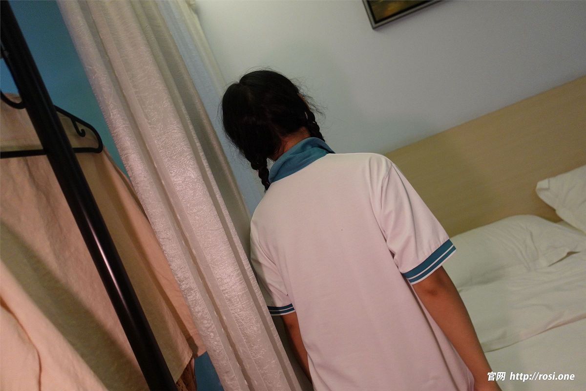 [ROSI美女图]2022.12.08 NO.4021-芒果图库