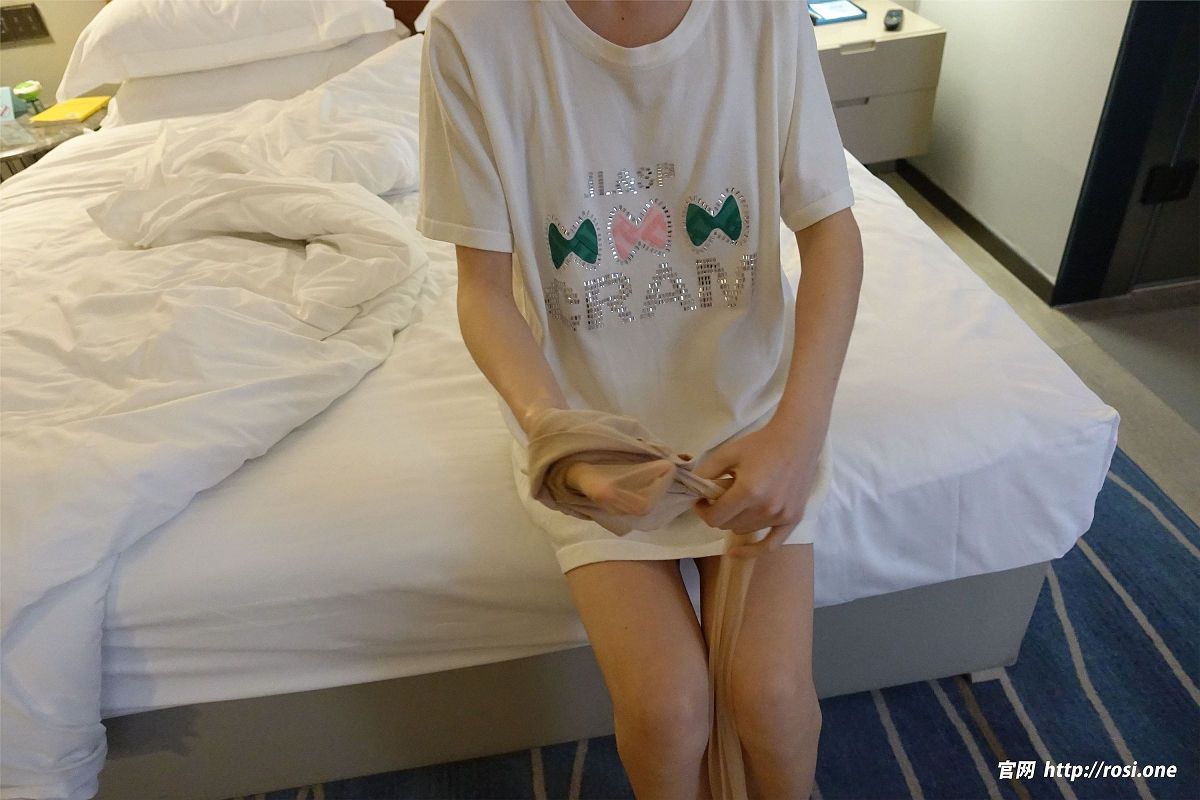 [ROSI美女图]2022.12.13 NO.4026-芒果图库