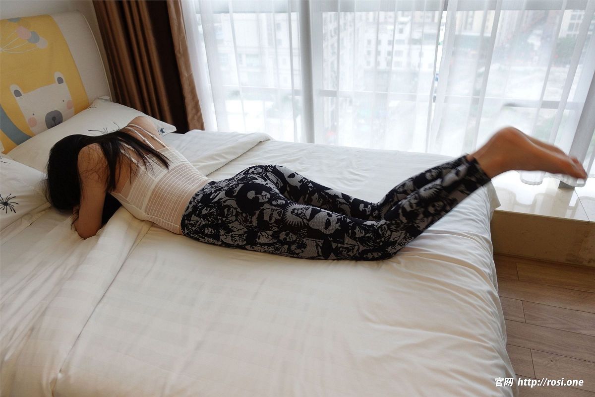 图片[2]-[ROSI美女图]2022.12.22 NO.4035-芒果图库