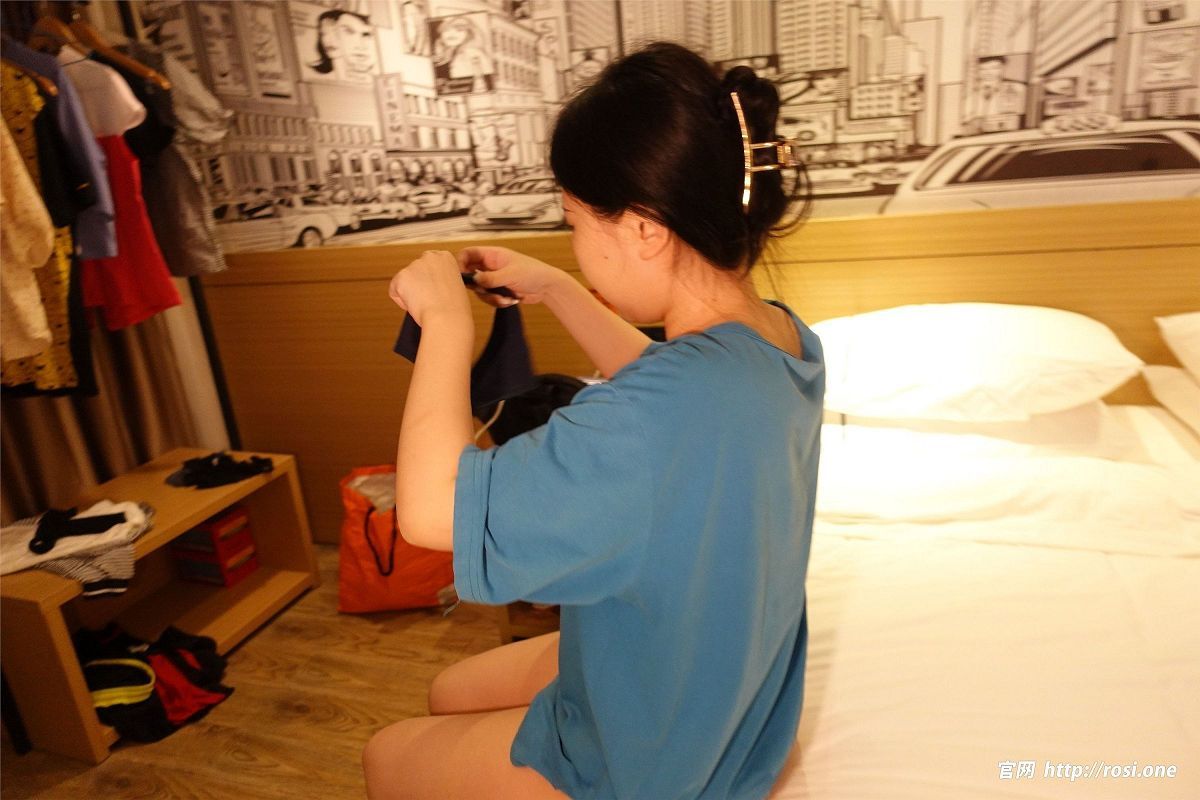 [ROSI美女图]2023.01.06 NO.4050-芒果图库