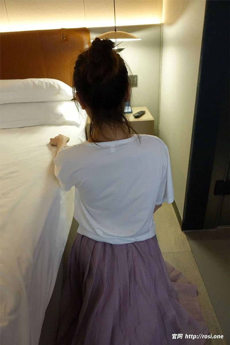 图片[4]-[ROSI美女图]2023.02.13 NO.4088-芒果图库