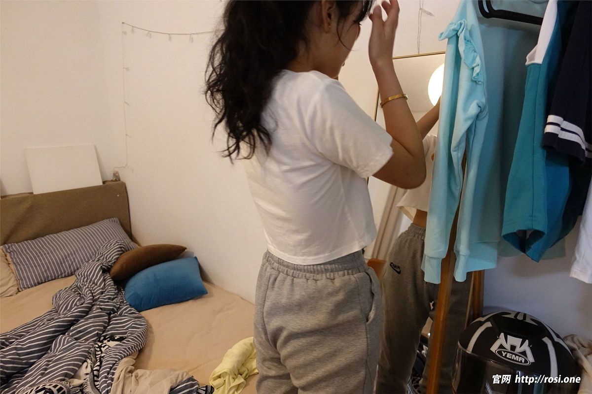 图片[2]-[ROSI美女图]2023.03.06 NO.4109-芒果图库