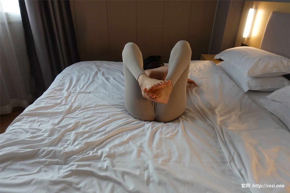 图片[3]-[ROSI美女图]2023.03.17 NO.4120-芒果图库