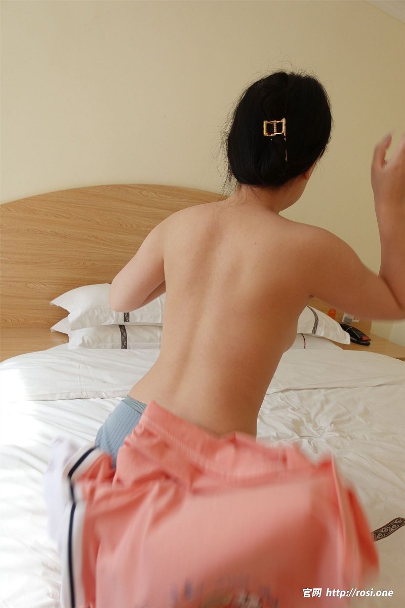 图片[4]-[ROSI美女图]2023.03.19 NO.4122-芒果图库