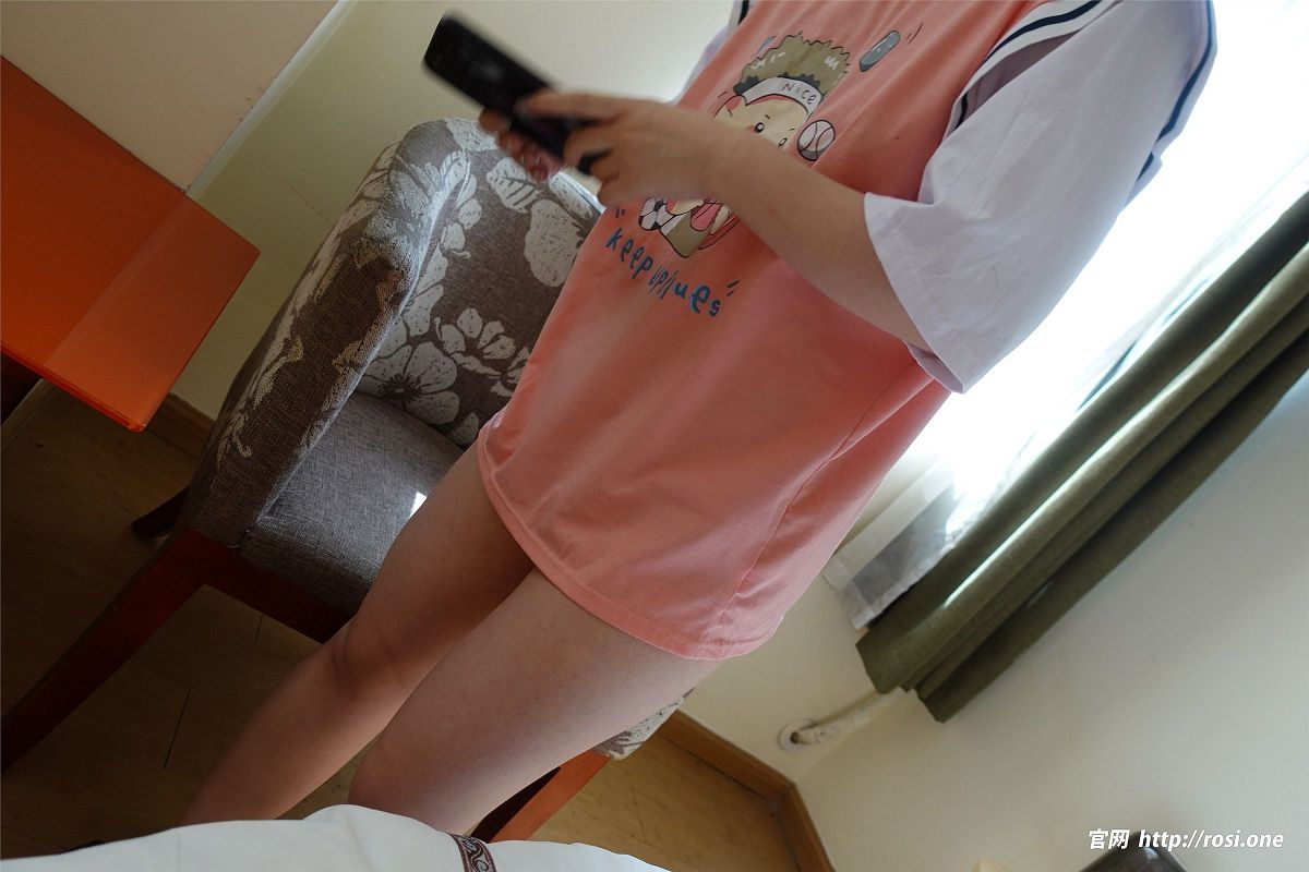 [ROSI美女图]2023.03.19 NO.4122-芒果图库